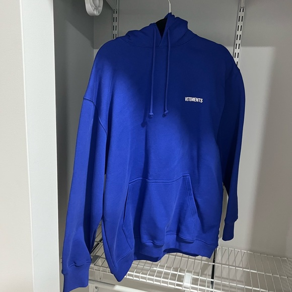 Vetements Blue Hoodie for Men - Picture 1 of 4